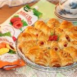 Пирог с творожно-малиновой начинкой «махеевъ», россия